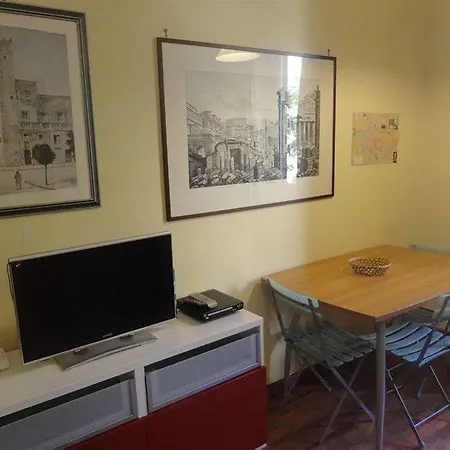 Le Petit Apartment